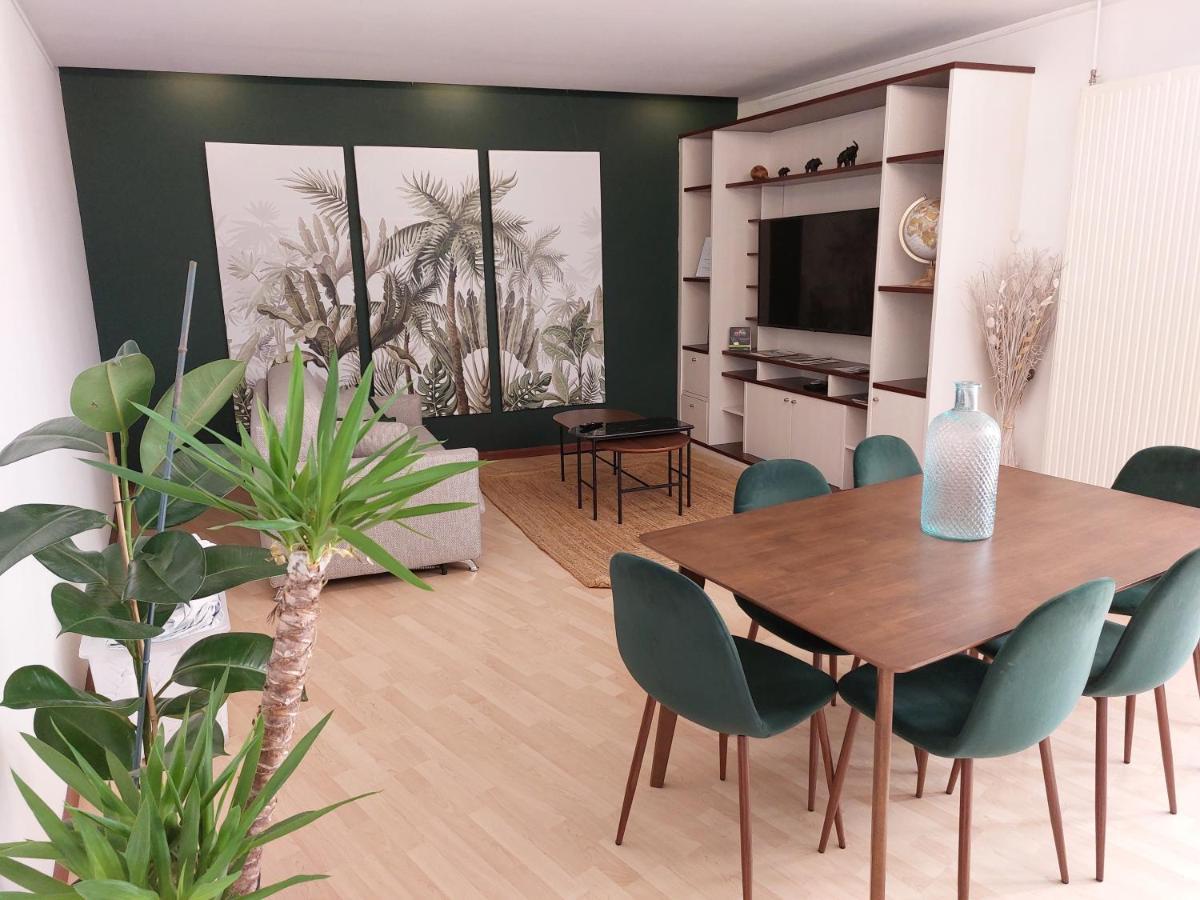 Le Peyrot*** Coeur De Ville 55M² Avec Patio Роде Экстерьер фото